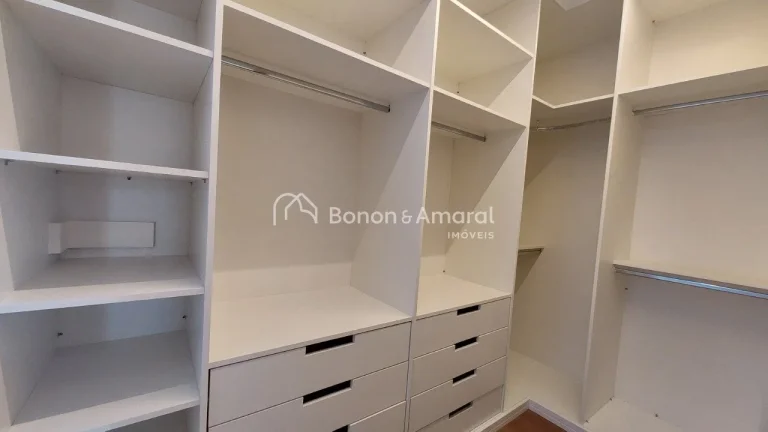 Imagem Sobrado à venda no Condomínio Vita Verdi - Valinhos/SP - Estuda Permuta !!!

03 suítes, 01closet,...