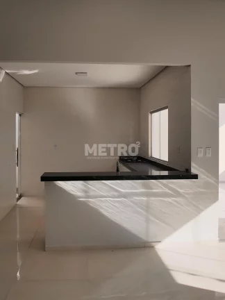 Imagem Casa à venda, PADRE JOSE DE CASTRO, 3 4, sendo 01 suite, Sala ampla