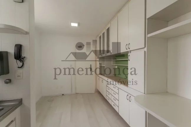 Imagem Lindo apartamento com 143m² na Rua Itacolomi!