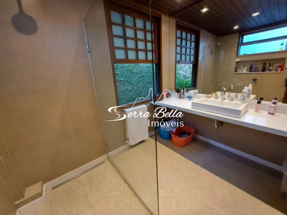 Imagem Casa com 5 dormitórios à venda, 500 m² por R$ 1.350.000,00 - Golfe - Teresópolis/RJ