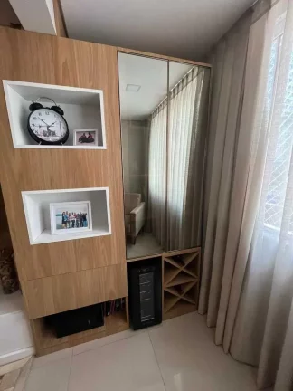 Imagem Apartamento com 3 dormitórios sendo 1 suíte e 1 vaga de garagem na Avenida Brasil