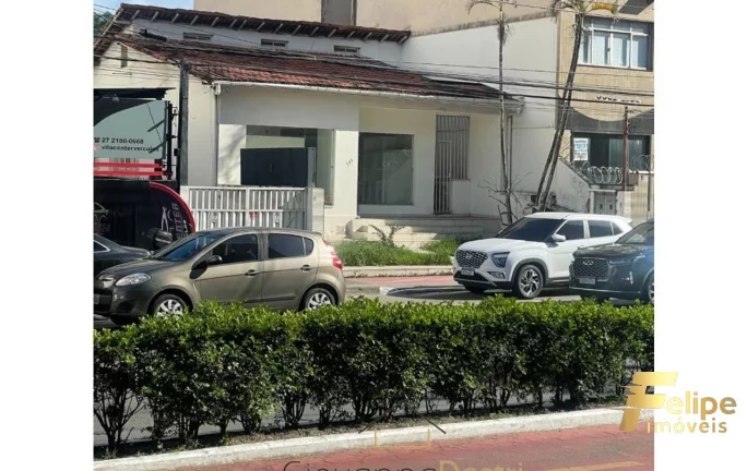 Imagem CASA À VENDA NA AV CHAMPAGNAT - PRAIA DA COSTA - VILA VELHA / ES