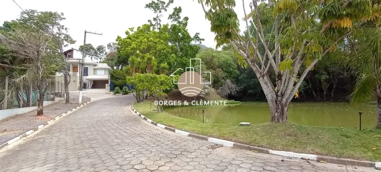 Imagem CASA TÉRREA 3 SUITES ALTO PADRÃO À VENDA - CONDOMÍNIO RESIDENCIAL REFÚGIO