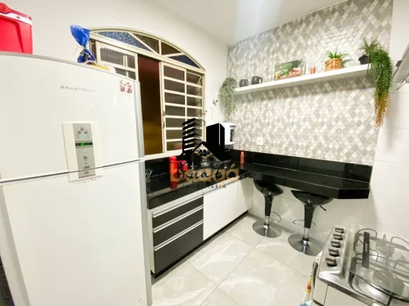 Imagem Apartamento à venda 2 quartos Bairro Novo Progresso - Contagem/MG