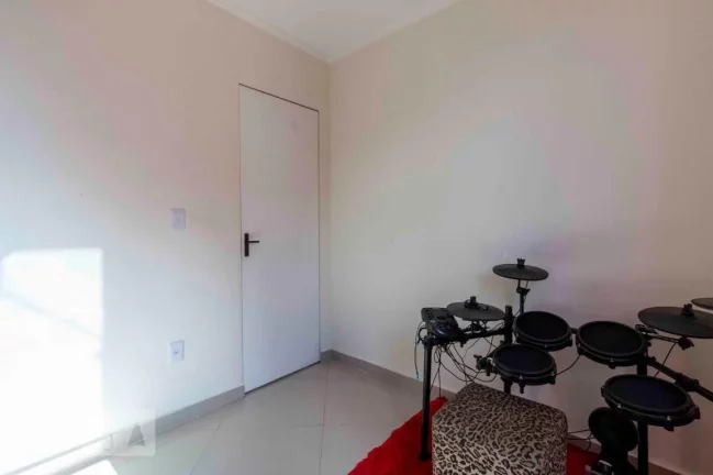 Imagem Lindo Apartamento Andar Alto de 2 dormitórios e 1 vaga de garagem na Vila Carmosina (Itaquera)