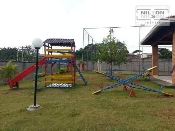 Imagem Casa com 3 dormitórios à venda, 225 m² por R$ 900.000,00 - Condomínio Vivenda das Cerejeiras - Valinhos/SP