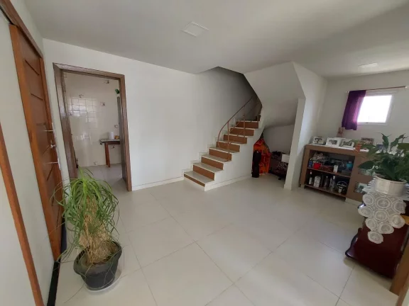 Imagem Cobertura Duplex, 03 Quartos, 01 Suite, 02 Vagas de Garagem, Avenida Praiana, Praia do Morro, Guarapari ES
