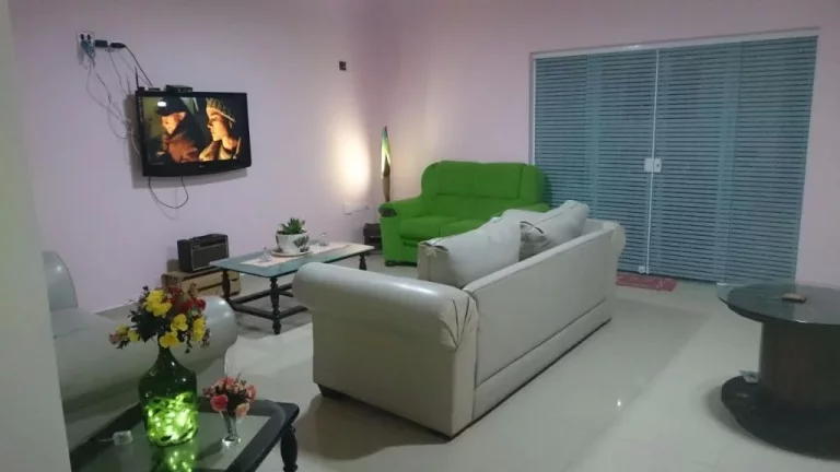 Imagem Sobrado à venda, 320 m² por R$ 1.200.000,00 - Maracanã - Praia Grande/SP