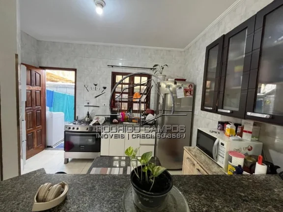 Imagem Casa Térrea à Venda na Aviação Praia Grande - 1 Quarto e Garagem