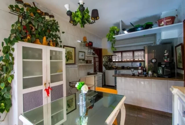 Imagem Casa de luxo para locação em Santo André-SP, Vila Valparaíso: 5 quartos, 1 suíte, 4 wcs, 3 vagas