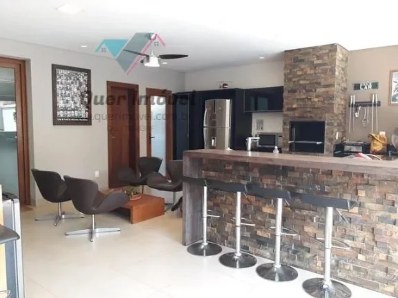 Imagem Casa de Luxo em Condomínio Pitangueiras: 3 quartos, 3 suítes, 2 salas, 3 banheiros, 4 vagas, 254m² em Ribeirão Preto-SP!