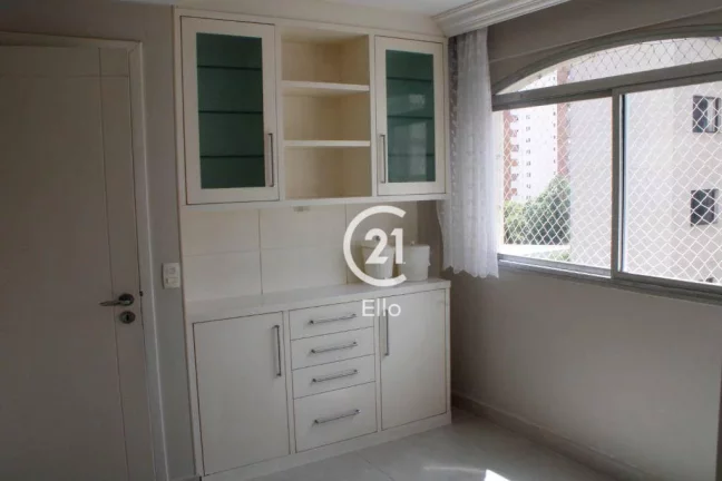 Imagem Apartamento com 3 dormitórios à venda, 210 m² - Moema - São Paulo/SP