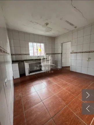 Imagem Casa com 183m², Escritura, 2 Quartos, Sala, Copa, Cozinha e 1 Banheiro, 2 Vagas, no Jardim Itapark, Mauá-SP