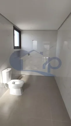 Imagem Apartamento á venda com 3 dormitórios no centro de Torres/RS