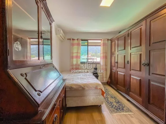 Imagem Apartamento à venda, 138 m² por R$ 1.300.000,00 - Alto - Teresópolis/RJ