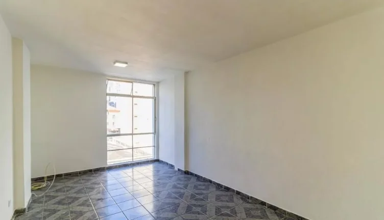 Imagem Studio Região Central, Próximo ao Metrô e Consolação, Hidráulica e Elétrica Reformados, Bem Iluminado.