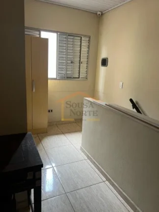 Imagem Casa térrea com edícula e área gourmet, implantada em terreno de 150m², com 200m² de área cons...