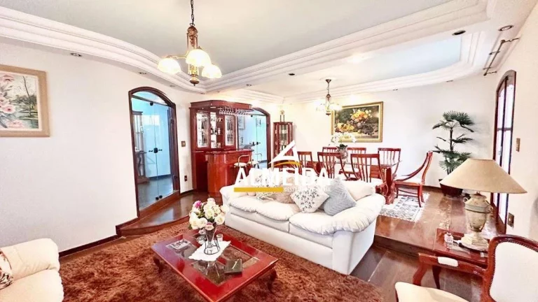 Imagem Casa com 3 dormitórios à venda, 393 m² por R$ 1.450.000,00 - Centro - Santa Gertrudes/SP