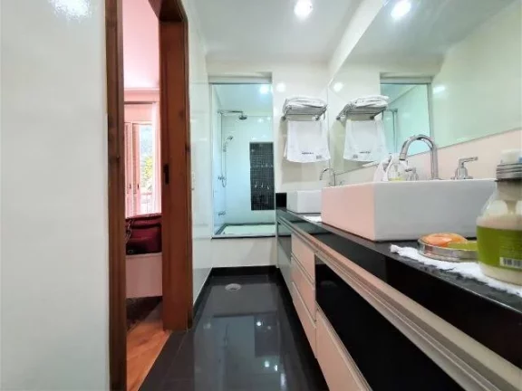 Imagem Apartamento maravilhoso 157m² Avenida Portugal S3 Dormitórios sendo 1 Suíte