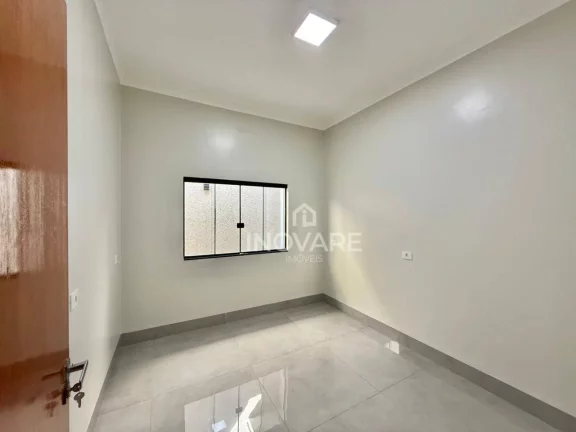 Imagem Casa com 3 dormitórios à venda, 126 m² por R$ 525.000,00 - Parque Vale dos Buritys III - Itumbiara/GO