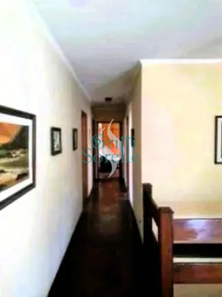Imagem Casa Térrea à Venda em Alto de Pinheiros - São Paulo/SP.