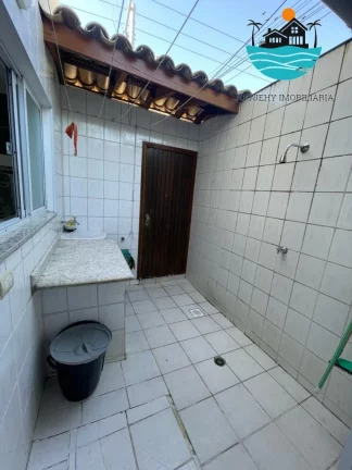 Imagem Casa Aluguel Temporada em Juquehy, max. 6 pessoas, na av. da praia. 100m da praia, 2 dormitórios, 2 banheiros, 2 vagas | Juquehy Imobiliária