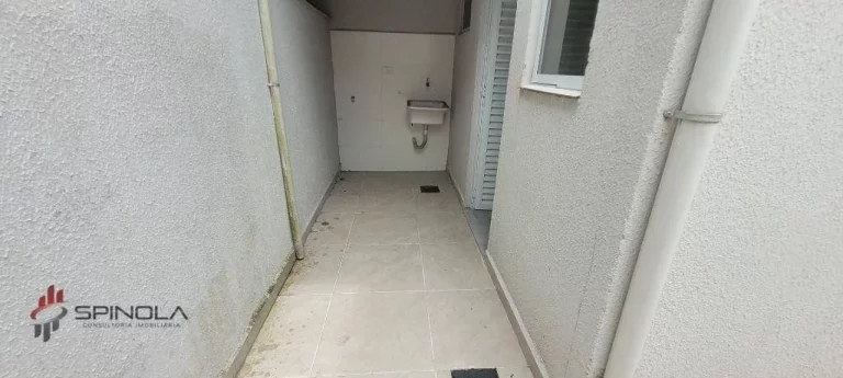 Imagem Sobrado com 2 dormitórios à venda, 78 m² por R$ 320.000,00 - Mirim - Praia Grande/SP