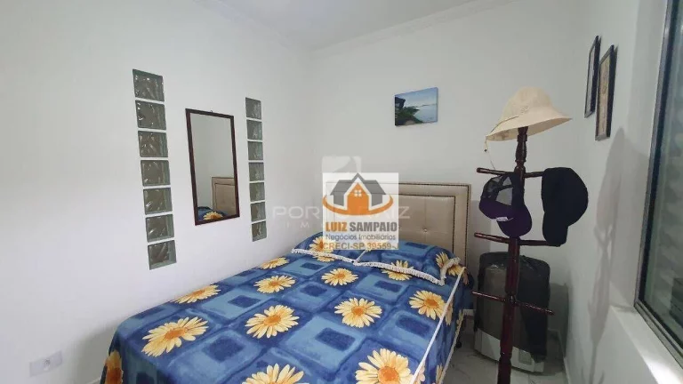 Imagem Casa, 2 Dormitórios, 300m da Praia Satélite