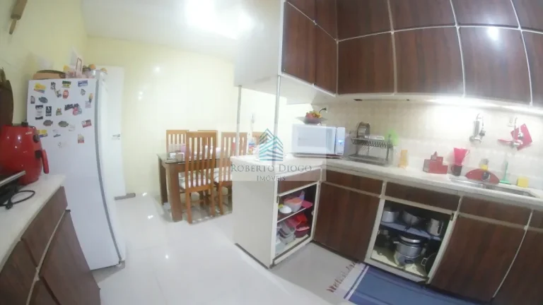 Imagem Apartamento de Luxo à Venda no Ingá, Niterói-RJ: 4 Quartos, 1 Suíte, 1 Sala, 3 Banheiros, 1 Vaga de Garagem, 157m² de Área