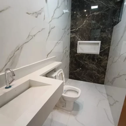 Imagem Casa De 3/4 C Suite No Santa Luzia Com Area Gourmet