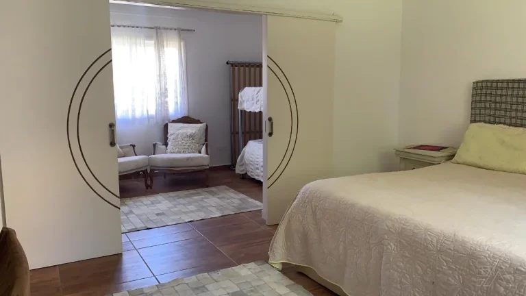 Imagem JARDIM SÃO NICOLAU., LINDA CASA. 2.500 M2 DE TERRENO.