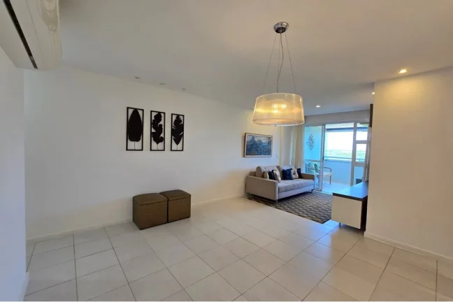 Imagem Apartamento de 3 Suítes com Vista Livre e Andar Alto no Condomínio Vila do Pan