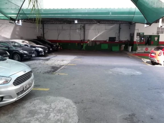 Imagem Terreno á venda no Centro Rua Dr Veiga Filho 450 m²