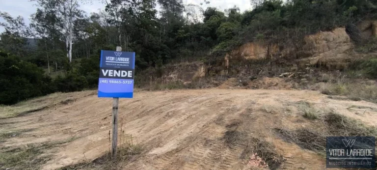 Imagem Terreno à venda no Loteamento São Martinho  Tubarão/SC