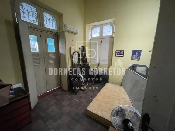 Imagem Casa Ampla à Venda em Olinda com Terreno de 1.500m²