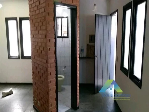 Imagem DIADEMA Sobrado 184M², 3 dormitórios, 1 suíte, 2 vagas, ótima localização e valor !!!!