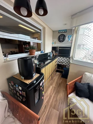 Imagem Apartamento com 3 Quartos à Venda, 3.000 m² em Vila Floresta - Santo André