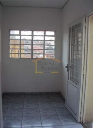 Imagem Sobrado 5 dormitórios, sala para 2 ambientes, cozinha, 3 banheiros, lavabo, área de serviço e 2 v...