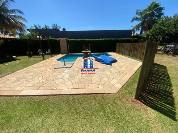 Imagem Rancho com piscina no Cond. Terras da Barra