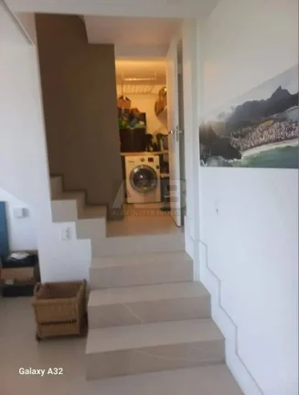 Imagem Cobertura à venda em São Conrado, 125m2, 2quatos, 2Vagas, Vista Mar!