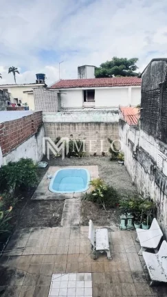 Imagem Oportunidade em CASA FORTE:246m², 05qts, 01 vaga -A VISTA.