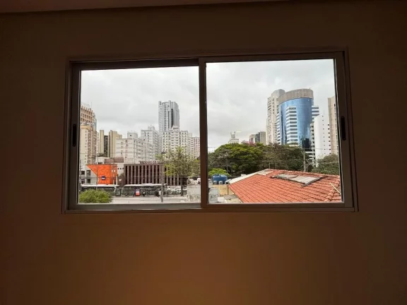 Imagem Apartamento reformado no Brooklin, 2 dormitórios, 1 vaga.