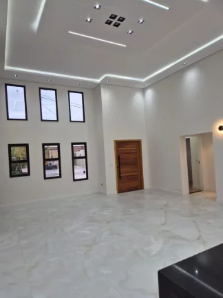 Imagem Sobrado com 3 dormitórios à venda, 168 m² por R$ 950.000,00 - Parque São Luís - Taubaté/SP