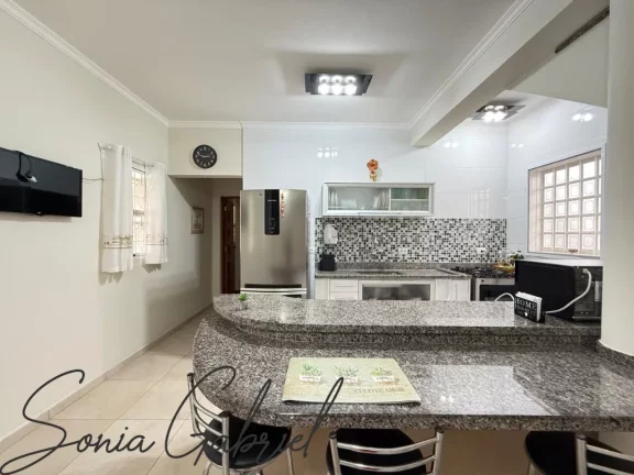 Imagem Casa à Venda em Valinhos-SP, Loteamento Nova Espírito Santo: 3 Quartos, 2 Salas, 3 Banheiros, 2 Vagas, 259,70m²! Imagem Casa à Venda em Valinhos-SP, Loteamento Nova Espírito Santo: 3 Quartos, 2 Salas, 3 Banheiros, 2 Vagas, 259,70m²!