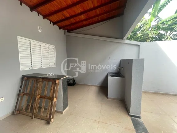 Imagem Imperdível Casa à Venda em Campo Grande-MS, Jardim das Nações - 4 quartos, 1 suíte, 2 salas, 4 banheiros, 4 vagas, 360m².