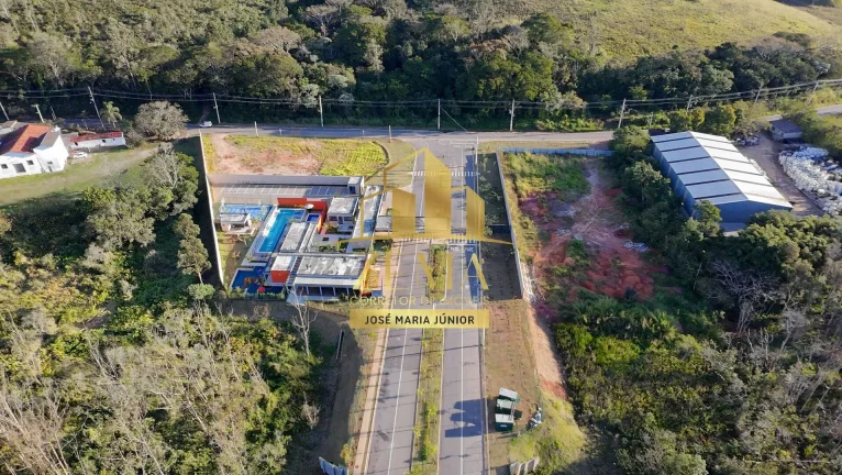 Imagem Terreno Condomínio Clube 250m2, Diferenciado, Parte Alta, Rua sem saída.