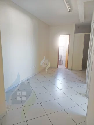 Imagem Sala Comercial, 2 banheiros, 1 vaga, com 50m² no Rudge Ramos, São Bernardo do Campo