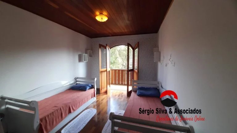 Imagem Casa a Venda na Região do Descansópolis em Campos do Jordão - SP
