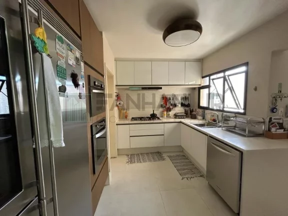 Imagem Espaçoso apartamento de luxo à venda no Itaim Bibi, São Paulo-SP: 4 quartos, 4 suítes, 3 salas, 6 banheiros, 3 vagas de garagem, 213m²!