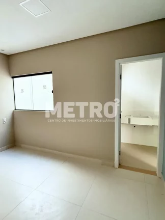 Imagem Casa à venda no Sol Nascente Orla com 4 suítes, gourmet, piscina, PETROLINA